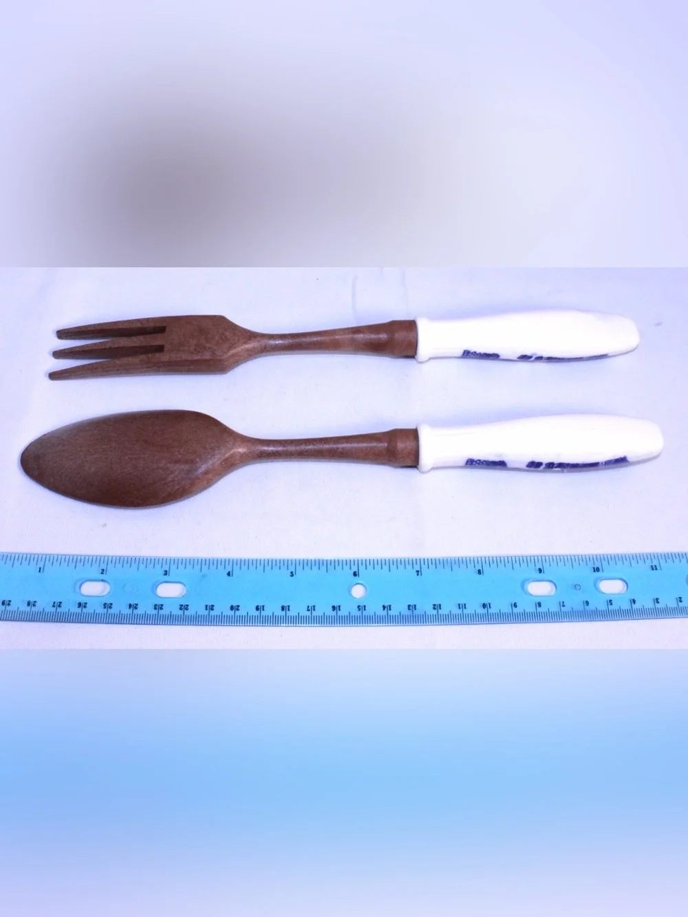 Vintage Mid-Century Modern Blue Willow salad serving set - Fork and Spoon